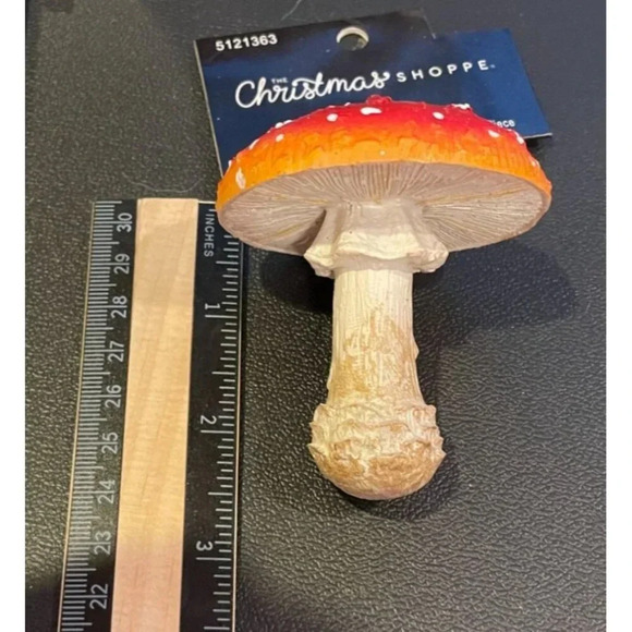 Red White Gnome Dome Toadstool Mushroom‎ Christmas Ornaments Set Of 2 NEW #1 - Picture 5 of 5